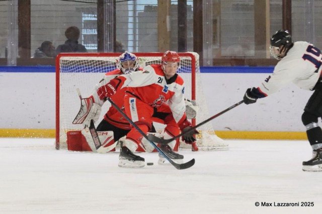 Photo hockey reportage TF - Serre-Chevalier arrache le Trophée en prolongation