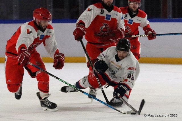 Photo hockey reportage TF - Serre-Chevalier arrache le Trophée en prolongation