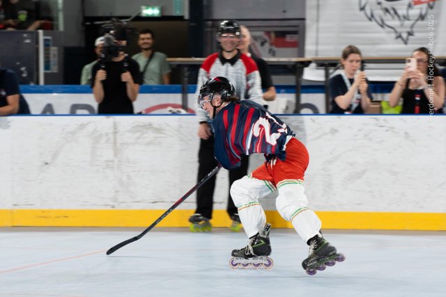 Photo hockey reportage BDL vs Yetis ! Du roller hockey à Pôle Sud