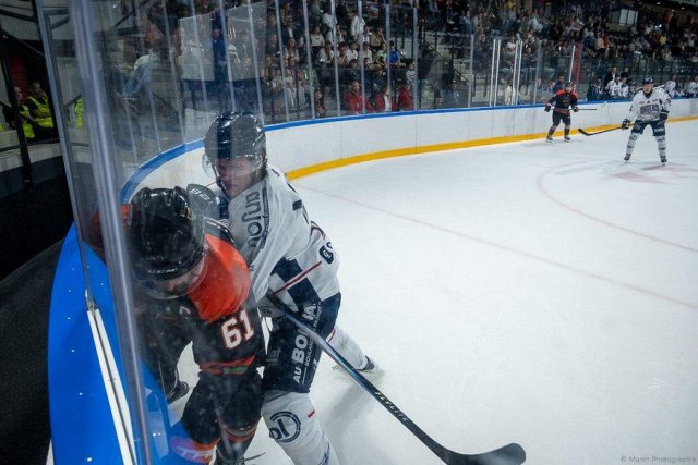 Photo hockey match Angers  - Trois-Rivières le 26/08/2025
