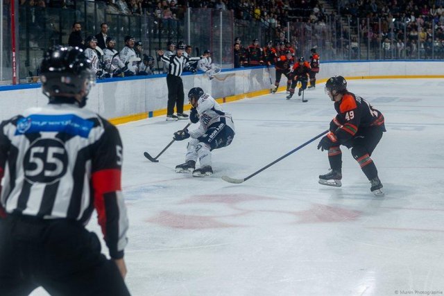 Photo hockey match Angers  - Trois-Rivières le 26/08/2025