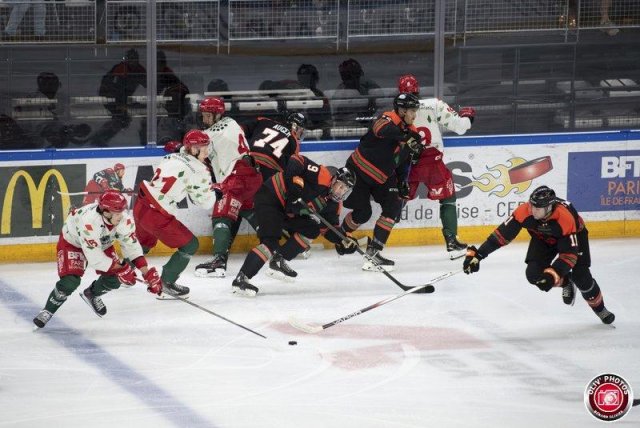 Photo hockey match Cergy-Pontoise - Trois-Rivières le 29/08/2025