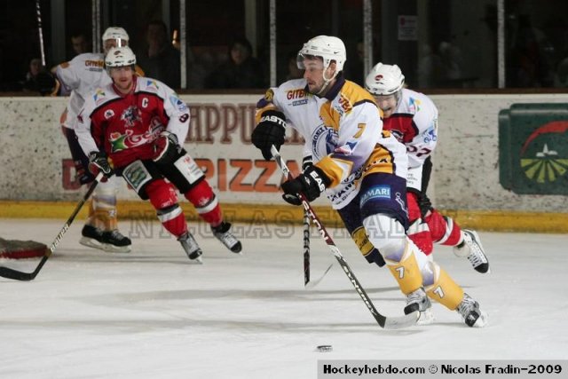 Photo hockey match Briançon  - Chamonix  le 17/11/2009