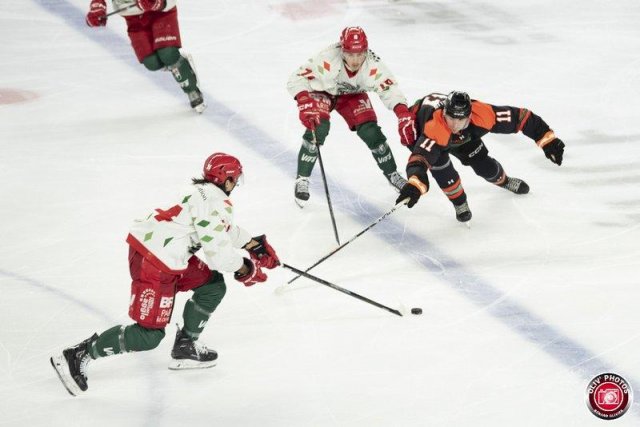 Photo hockey match Cergy-Pontoise - Trois-Rivières le 29/08/2025