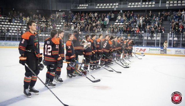 Photo hockey match Cergy-Pontoise - Trois-Rivières le 29/08/2025