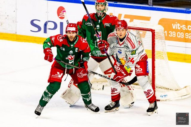 Photo hockey match Cergy-Pontoise - Grenoble  le 10/10/2025