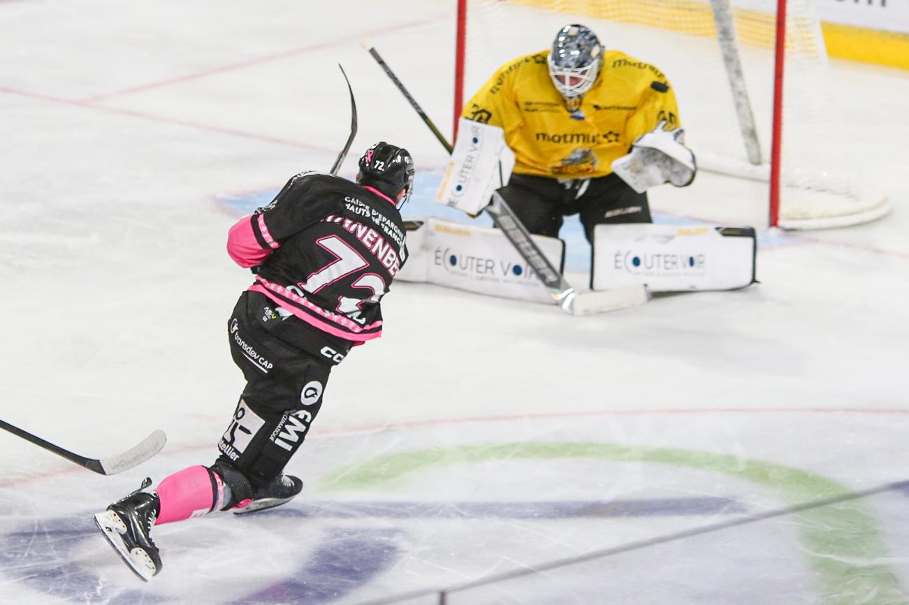 Amiens  2 - 4 Rouen