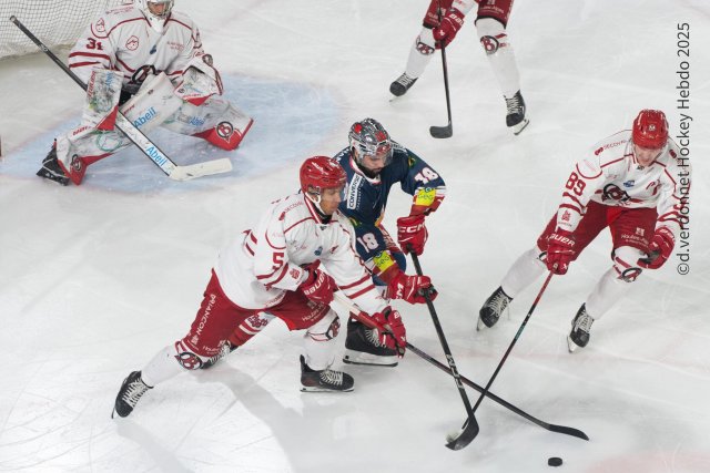 Photo hockey match Grenoble  - Briançon  le 28/10/2025