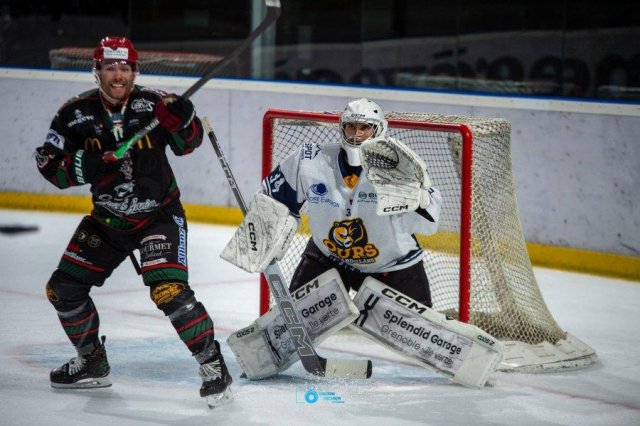 Photo hockey match Mont-Blanc - Villard-de-Lans le 04/11/2025