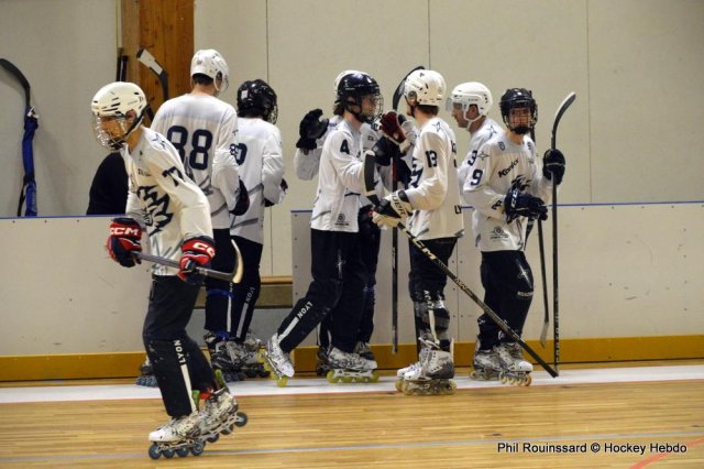 Photo hockey reportage N2 : Lyon tient bon