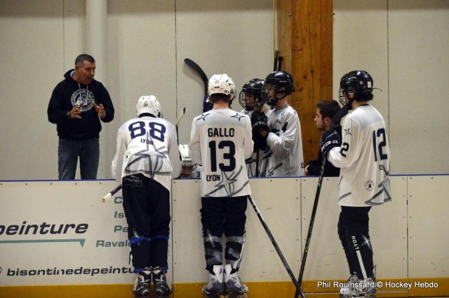 Photo hockey reportage N2 : Lyon tient bon