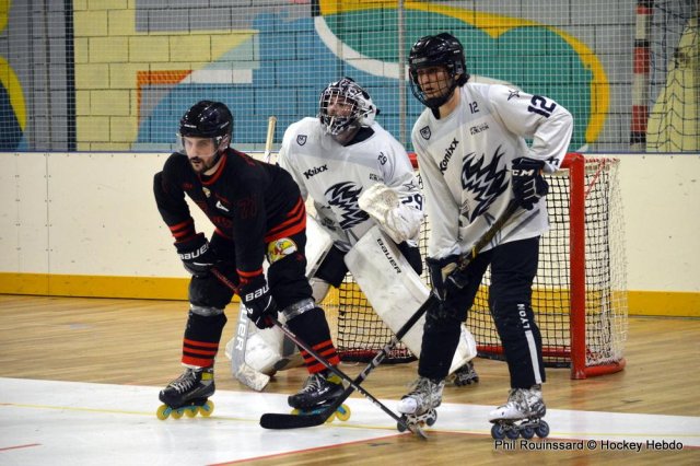Photo hockey reportage N2 : Lyon tient bon