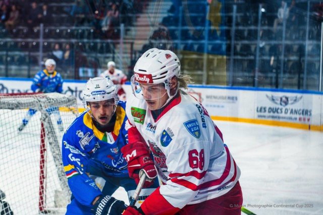 Photo hockey match Cortina d'Ampezzo - ACS Gyergyói HK  le 14/11/2025