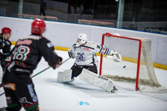 Photo hockey match Mont-Blanc - Courchevel-Méribel-Pralognan le 15/11/2025