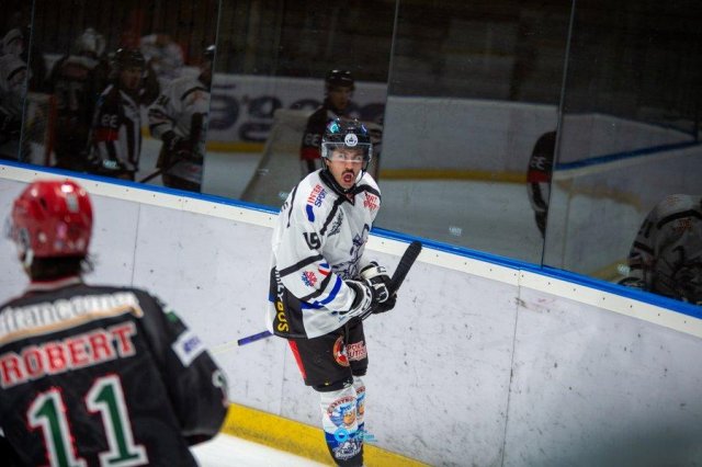 Photo hockey match Mont-Blanc - Courchevel-Méribel-Pralognan le 15/11/2025