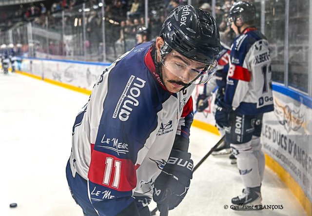 Photo hockey match HK Mogo - Angers  le 14/11/2025