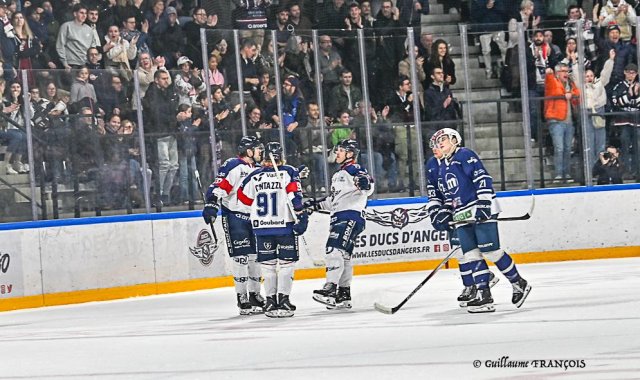 Photo hockey match HK Mogo - Angers  le 14/11/2025
