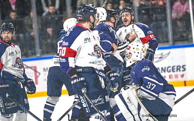 Photo hockey match HK Mogo - Angers  le 14/11/2025