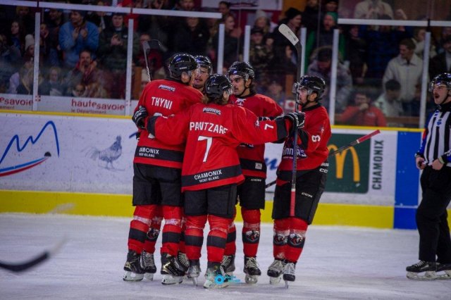 Photo hockey match Chamonix  - Angers  le 21/11/2025