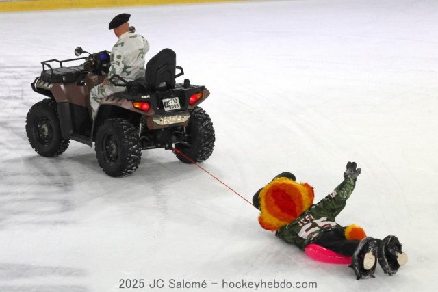 Photo hockey match Grenoble  - Angers  le 30/11/2025