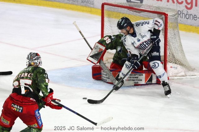 Photo hockey match Grenoble  - Angers  le 30/11/2025