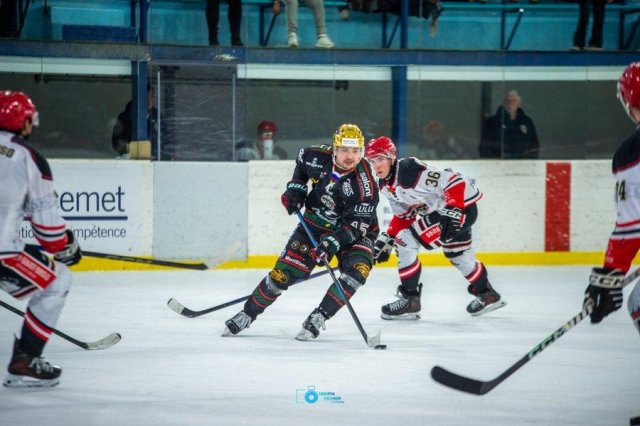Photo hockey match Mont-Blanc - Neuilly/Marne le 06/12/2025