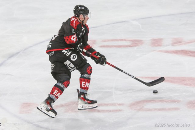 Photo hockey match Amiens  - Grenoble  le 07/12/2025