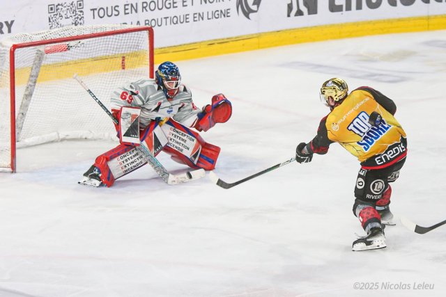 Photo hockey match Amiens  - Grenoble  le 07/12/2025