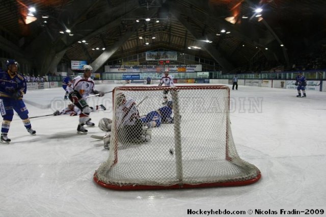 Photo hockey match Villard-de-Lans - Briançon  le 24/11/2009