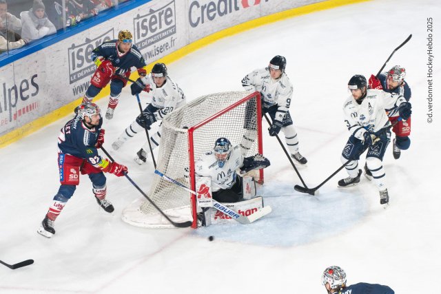 Photo hockey match Grenoble  - Gap  le 19/12/2025