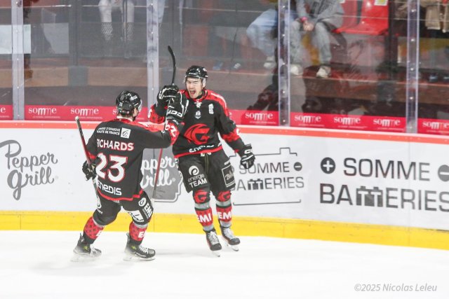 Photo hockey match Amiens  - Chamonix  le 19/12/2025