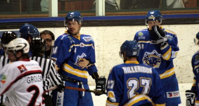 Photo hockey match Villard-de-Lans - Briançon  le 24/11/2009