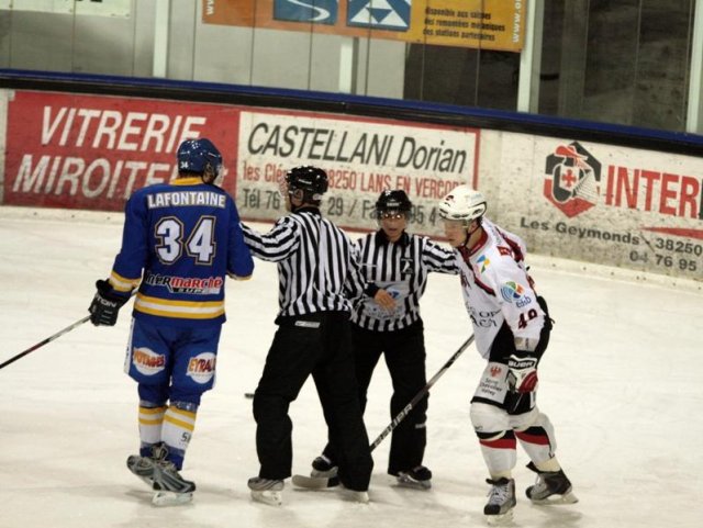 Photo hockey match Villard-de-Lans - Briançon  le 24/11/2009