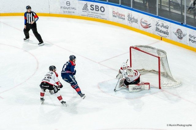 Photo hockey match Angers  - Amiens  le 30/12/2025