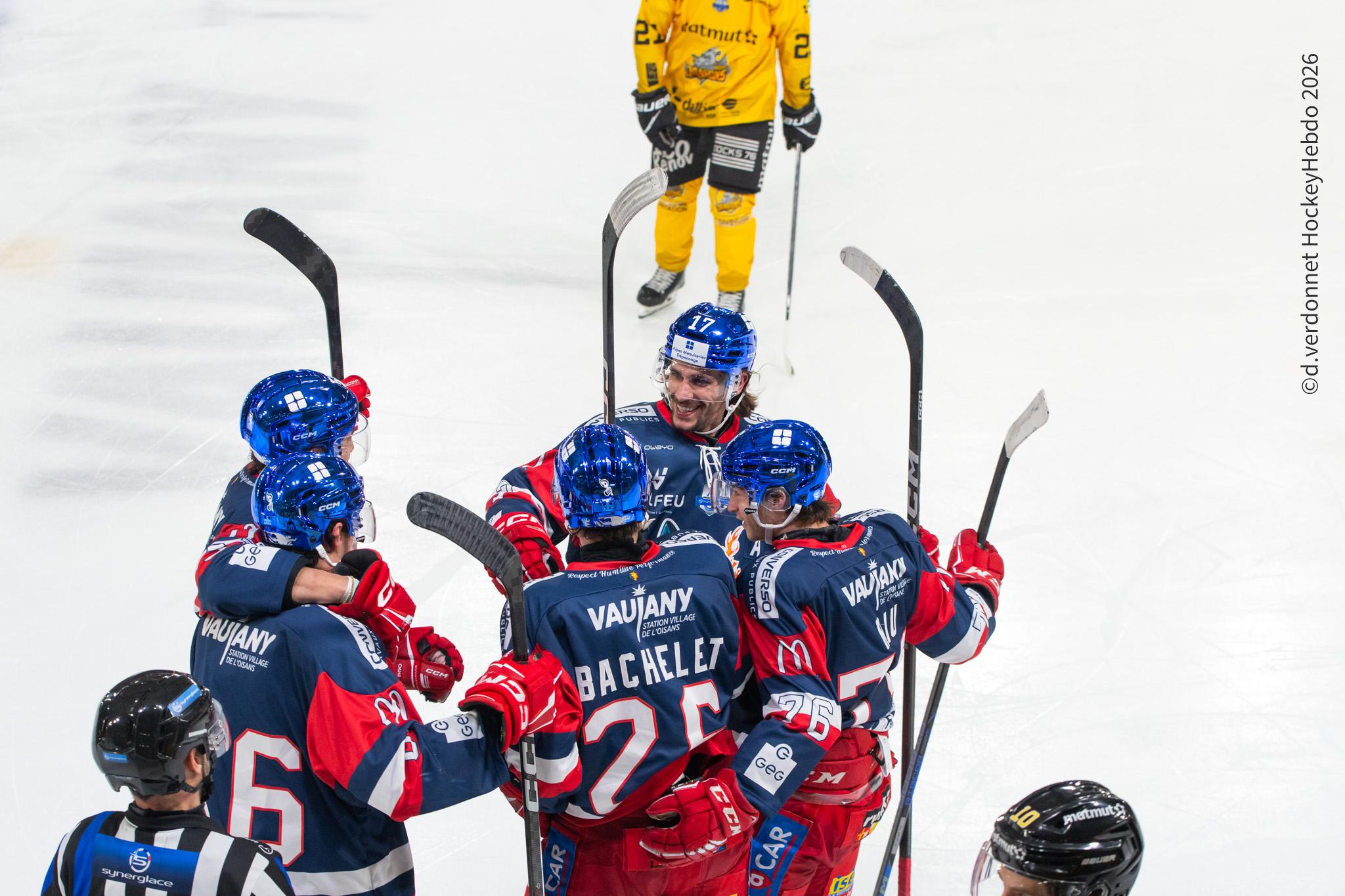 Grenoble  5 - 1 Rouen