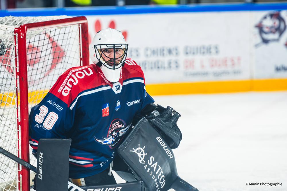 Angers  6 - 2 Chamonix 