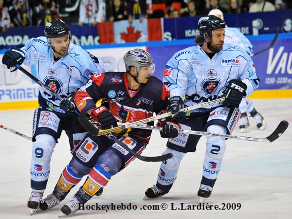 Grenoble  4 - 3 Angers 