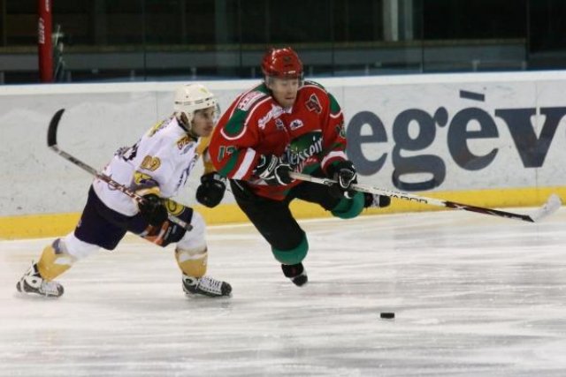 Photo hockey match Mont-Blanc - Chamonix  le 28/11/2009