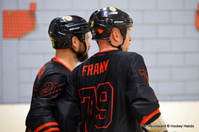 Photo hockey reportage N2 : Une première et une dernière