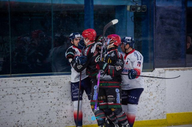 Photo hockey match Mont-Blanc - Caen  le 04/02/2026