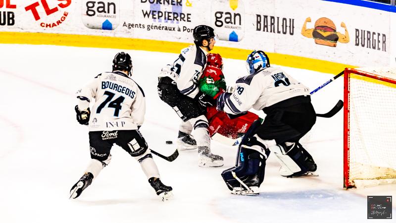 Cergy-Pontoise 6 - 5 Marseille