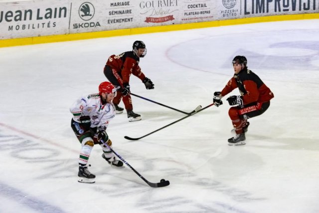 Photo hockey match Morzine-Avoriaz - Mont-Blanc le 28/02/2026