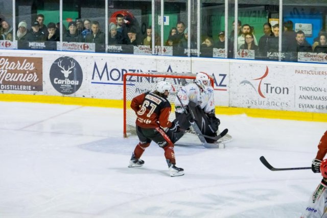 Photo hockey match Morzine-Avoriaz - Mont-Blanc le 28/02/2026