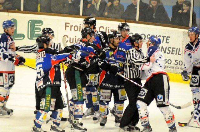 Photo hockey match Caen  - Brest  le 04/12/2009