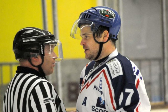 Photo hockey match Caen  - Brest  le 04/12/2009