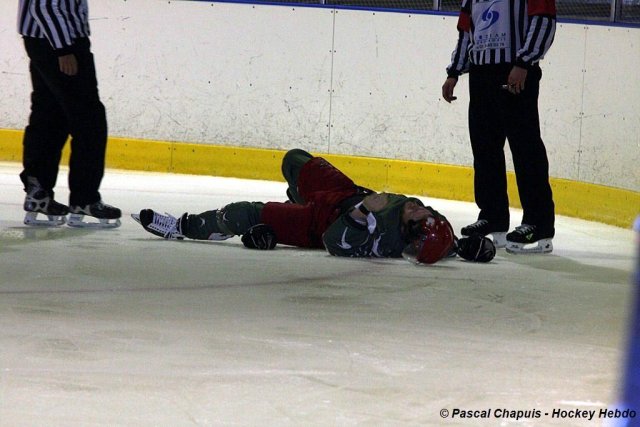 Photo hockey match Cergy-Pontoise - Garges-lès-Gonesse le 05/12/2009