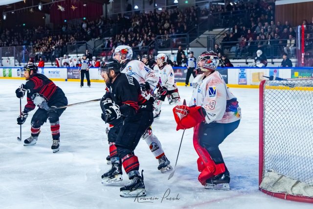 Photo hockey match Toulouse-Blagnac - La Roche-sur-Yon le 15/03/2026