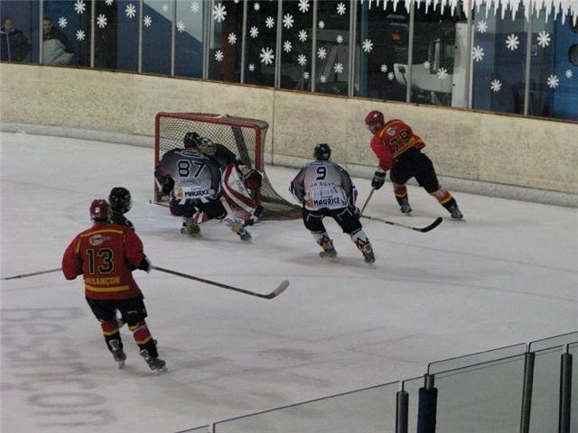 Photo hockey match Besançon - Mulhouse U20 le 05/12/2009
