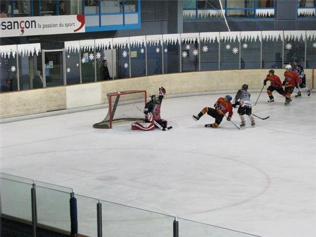 Photo hockey match Besançon - Mulhouse U20 le 05/12/2009