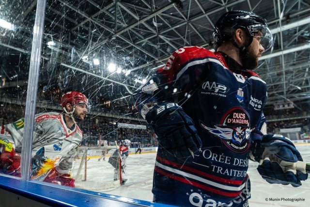 Photo hockey match Angers  - Grenoble  le 01/04/2026